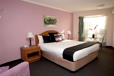 Sapphire Waters Motor Inn - Accommodation Rockhampton 4