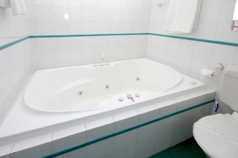 Sapphire Waters Motor Inn - Accommodation Rockhampton 25