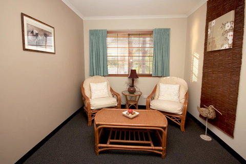 Sapphire Waters Motor Inn - Accommodation Rockhampton 14