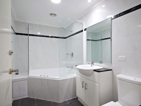 Messines Street, Breakwater Apartment, 104 - Accommodation Rockhampton 9