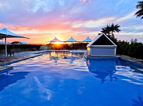 Oaks The Entrance Waterfront Suites - Accommodation Rockhampton 0