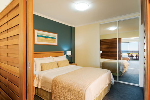 Oaks The Entrance Waterfront Suites - Accommodation Rockhampton 3
