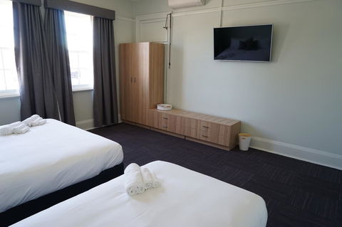 Rosehill Hotel - Accommodation Rockhampton 6