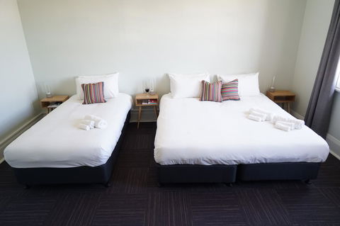 Rosehill Hotel - Accommodation Rockhampton 2