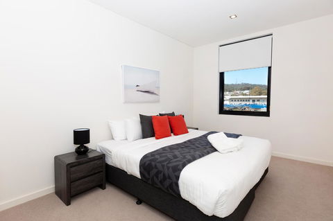 Brand New Executive Apartment - Accommodation Rockhampton 13