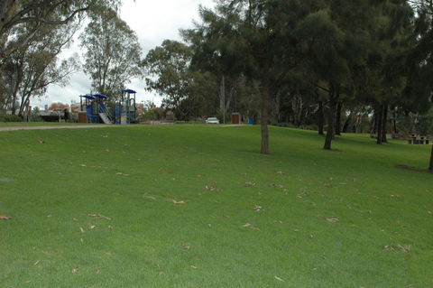 Brand New Executive Apartment - Accommodation Rockhampton 32