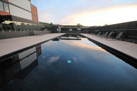 Brand New Executive Apartment - Accommodation Rockhampton 26