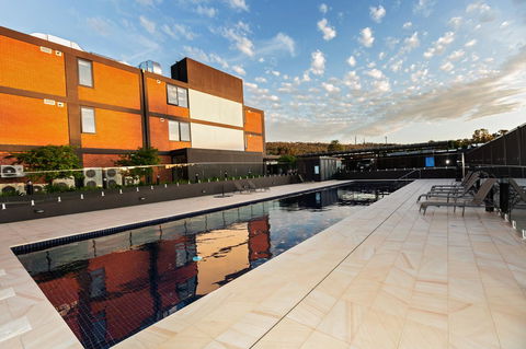 Brand New Executive Apartment - Accommodation Rockhampton 24