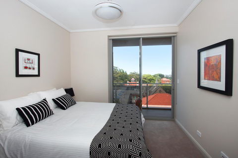 The Junction Palais - Modern And Spacious 2BR Bondi Junction Apartment Close To Everything - Accommodation Rockhampton 6