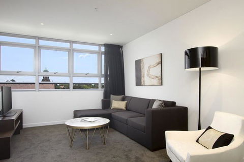 Silkari Suites At Chatswood - Accommodation Rockhampton 12