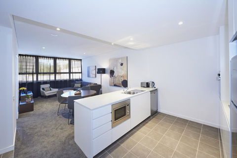 Silkari Suites At Chatswood - Accommodation Rockhampton 8