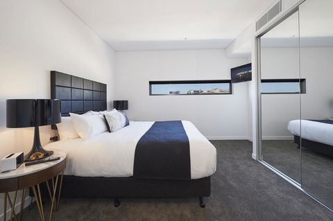 Silkari Suites At Chatswood - Accommodation Rockhampton 9