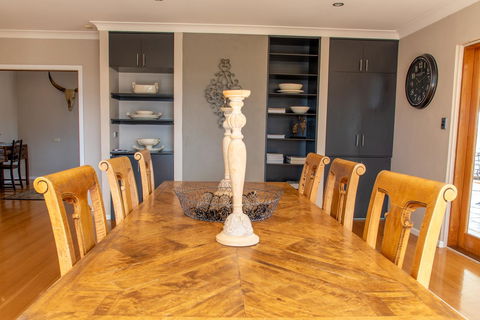 Belmont - Accommodation Rockhampton 9