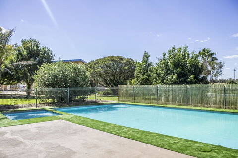 Allonville Gardens Motel - Accommodation Rockhampton 8