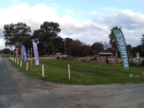 Allonville Gardens Motel - Accommodation Rockhampton 2