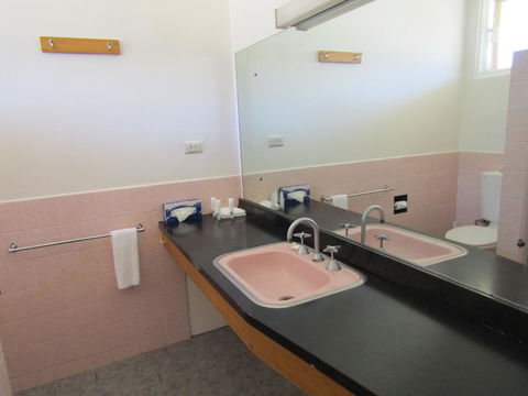 Allonville Gardens Motel - Accommodation Rockhampton 18