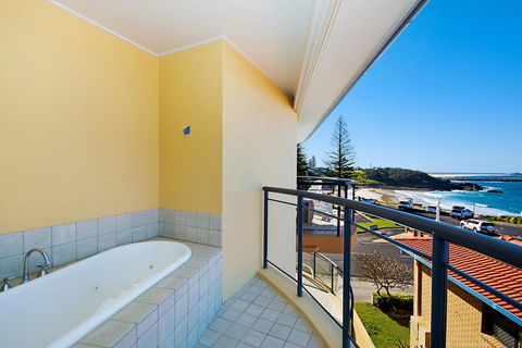 The Cove Yamba - Accommodation Rockhampton 8