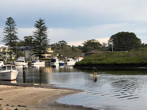 Boathouse Resort (Water Front) - Accommodation Rockhampton 25