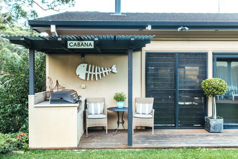 The Outlook Cabana - Accommodation Rockhampton 5
