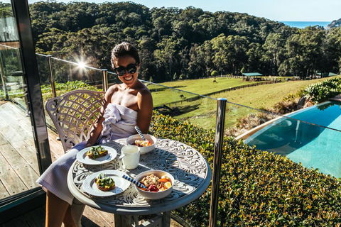 The Outlook Cabana - Accommodation Rockhampton 3
