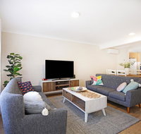 Abode  Culburra - Pet Friendly - 4 Mins to Beach - Accommodation Rockhampton
