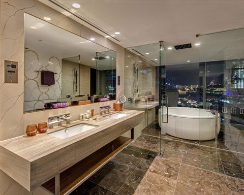 The Darling At The Star - Accommodation Rockhampton 9