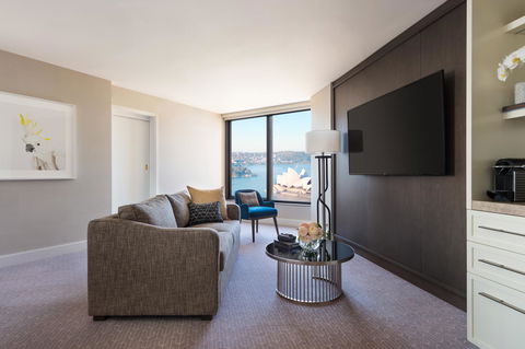 Four Seasons Hotel Sydney - Accommodation Rockhampton 1