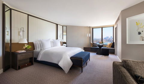 Four Seasons Hotel Sydney - Accommodation Rockhampton 7