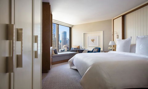 Four Seasons Hotel Sydney - Accommodation Rockhampton 9