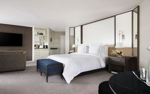 Four Seasons Hotel Sydney - Accommodation Rockhampton 2