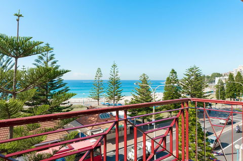 Mad Monkey Hostel Coogee Beach - Accommodation Rockhampton 7