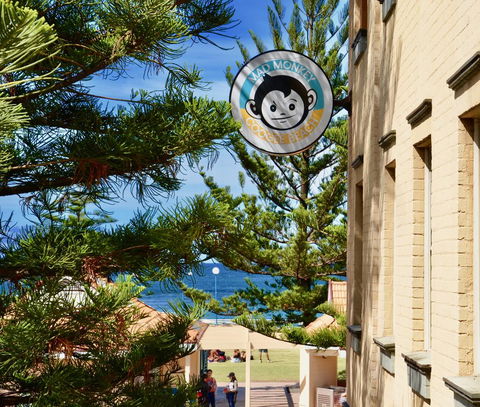 Mad Monkey Hostel Coogee Beach - Accommodation Rockhampton 9