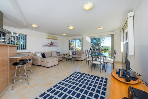 Ronald Avenue 1/65 - Shoal Bay - Accommodation Rockhampton 1