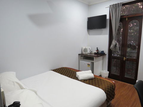 Newtown Cozy Stays - Accommodation Rockhampton 32