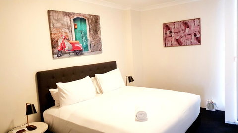Liv Apartments Haymarket - Accommodation Rockhampton 7