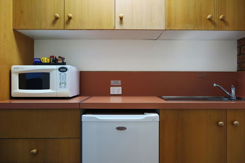 Summerhill Motor Inn - Accommodation Rockhampton 17