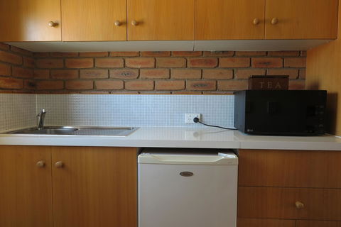Summerhill Motor Inn - Accommodation Rockhampton 3