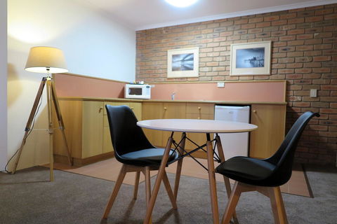 Summerhill Motor Inn - Accommodation Rockhampton 41