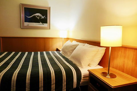 Summerhill Motor Inn - Accommodation Rockhampton 5