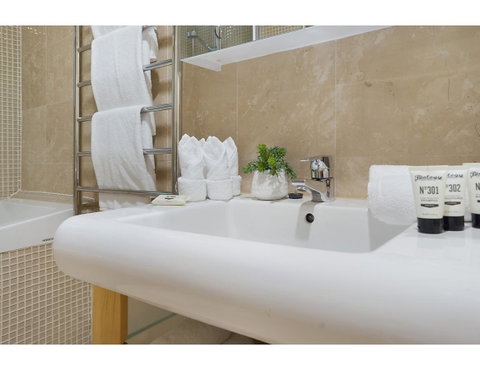 Huge Garden Apartment In The Heart Of Bondi Beach - Accommodation Rockhampton 22
