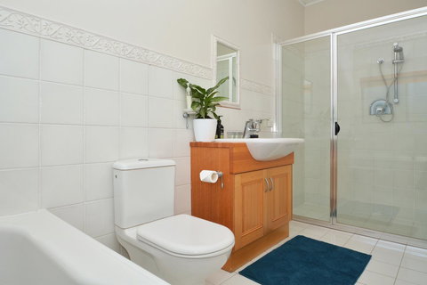 JE Guesthouse, Central To All The Hunter Valley Has To Offer - Accommodation Rockhampton 22