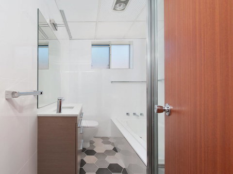 Victoria Parade, Kiah, Unit 10, 53 - Accommodation Rockhampton 11