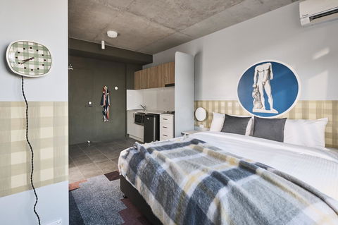 The Collectionist Newtown - Accommodation Rockhampton 34