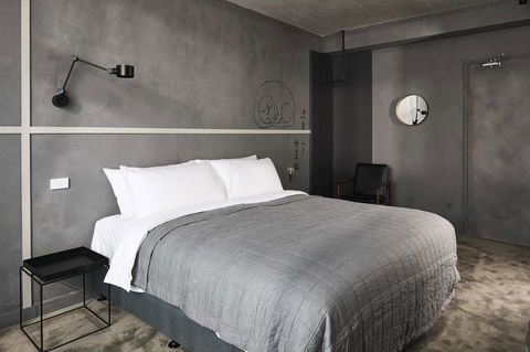 The Collectionist Newtown - Accommodation Rockhampton 19