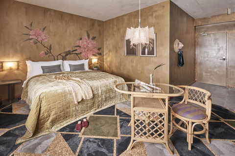 The Collectionist Newtown - Accommodation Rockhampton 1