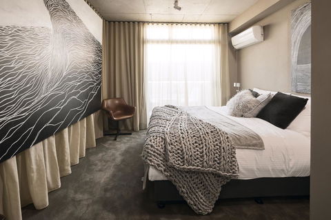The Collectionist Newtown - Accommodation Rockhampton 14