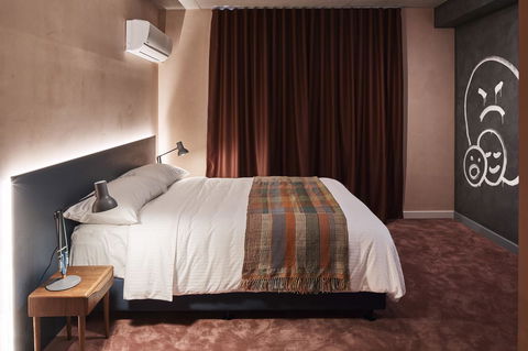 The Collectionist Newtown - Accommodation Rockhampton 24