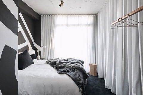 The Collectionist Newtown - Accommodation Rockhampton 43