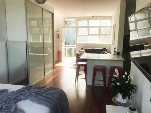 Woollahra Gem, Spectacular Views And Garden Paradise - Accommodation Rockhampton 14