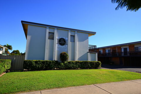 City Centre Apartments - Accommodation Rockhampton 8